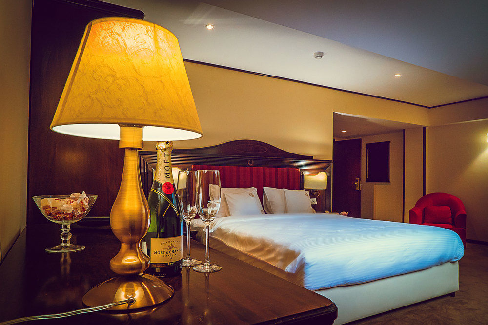 Perla Hotel Slănic-Moldova Dış mekan fotoğraf